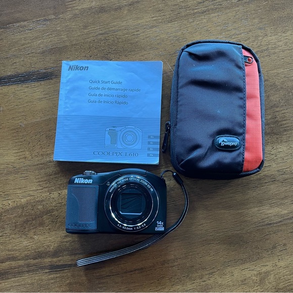 Nikon Coolpix L 610 Digital Camera (black) (older model) carrying case & guide - Picture 7 of 8